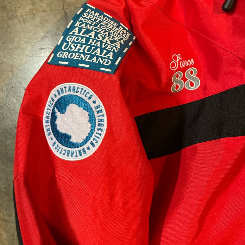 Men Ponant 88 Antarctica Polar Expedition Hooded Hoodie Red Zip Up Jacket - Picture 5 of 6
